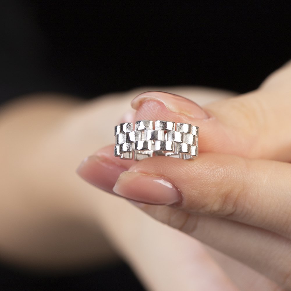Zincir Tasarım Silver Renk Free Size 925 Ayar Gümüş Kadın Yüzük Zincir Tasarım Silver Renk Free Size 925 Ayar Gümüş Kadın Yüzük
