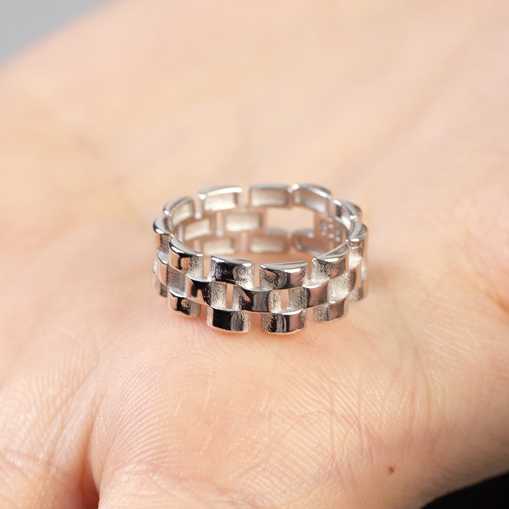 Zincir Tasarım Silver Renk Free Size 925 Ayar Gümüş Kadın Yüzük Zincir Tasarım Silver Renk Free Size 925 Ayar Gümüş Kadın Yüzük